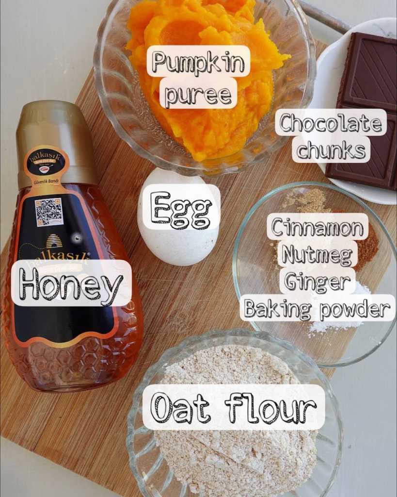 Healthy Pumpkin Bread ingredients