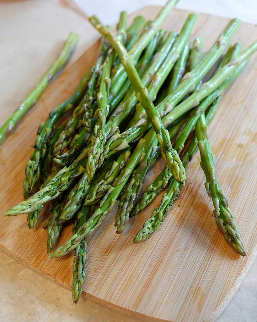 fresh asparagus