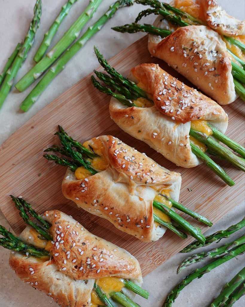 Cheese and Asparagus Puffs