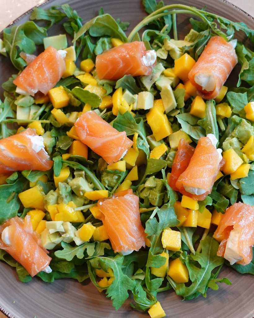 Smoked Salmon and Mango Salad