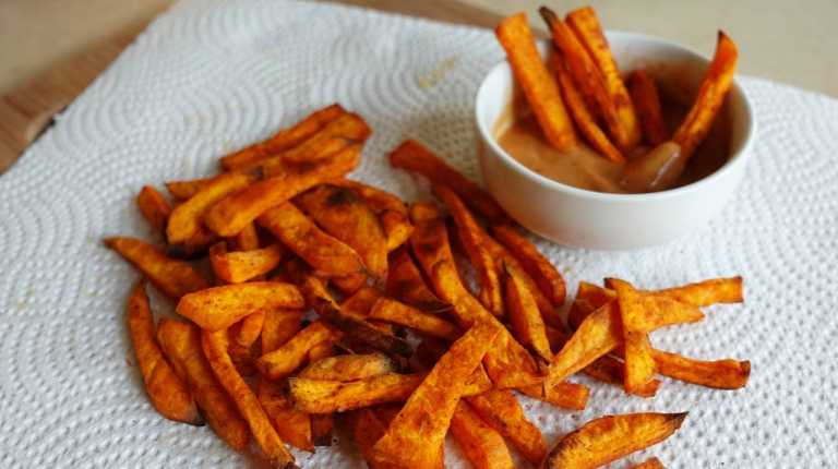 Crispy Baked Sweet Potato Fries recipe
