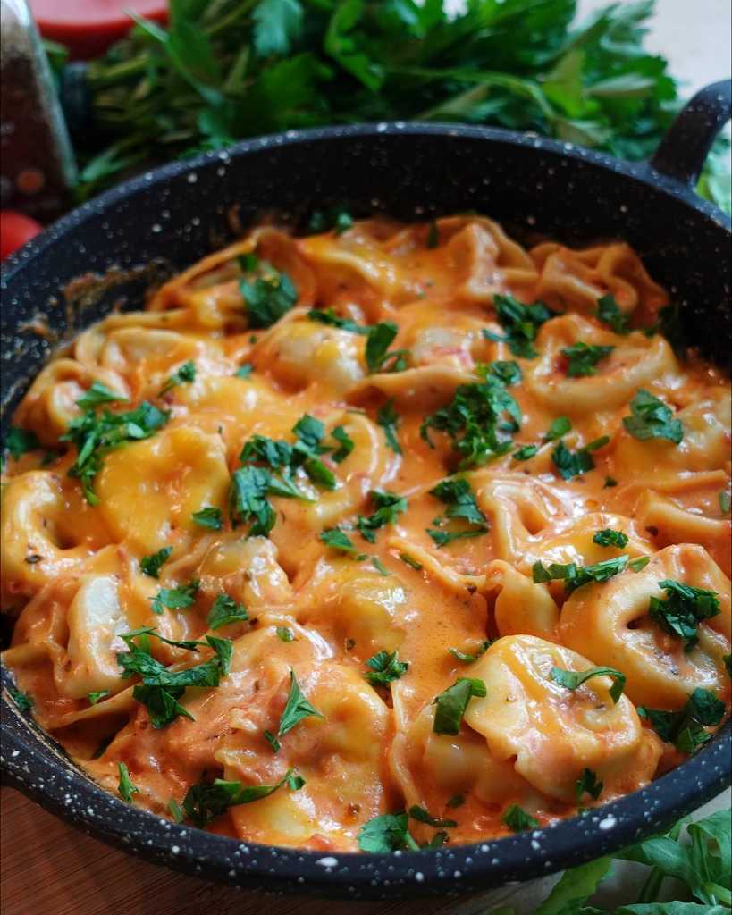 Creamy Cheese Tortellini