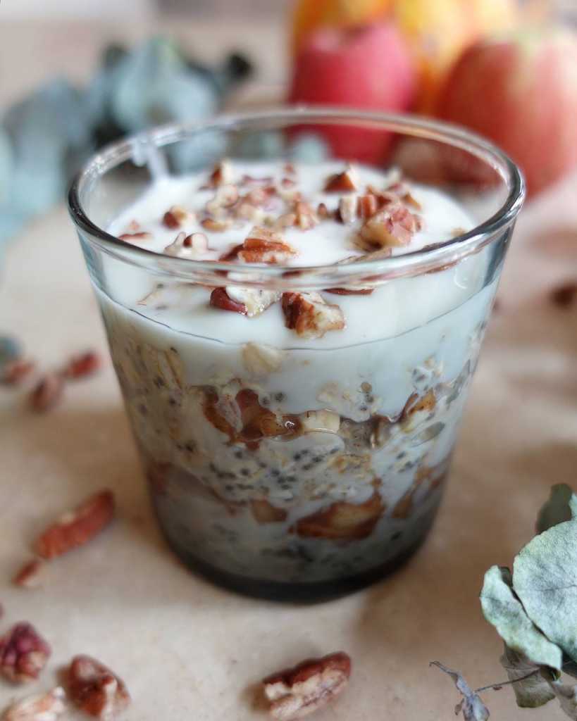 Apple Pie Overnight Oats